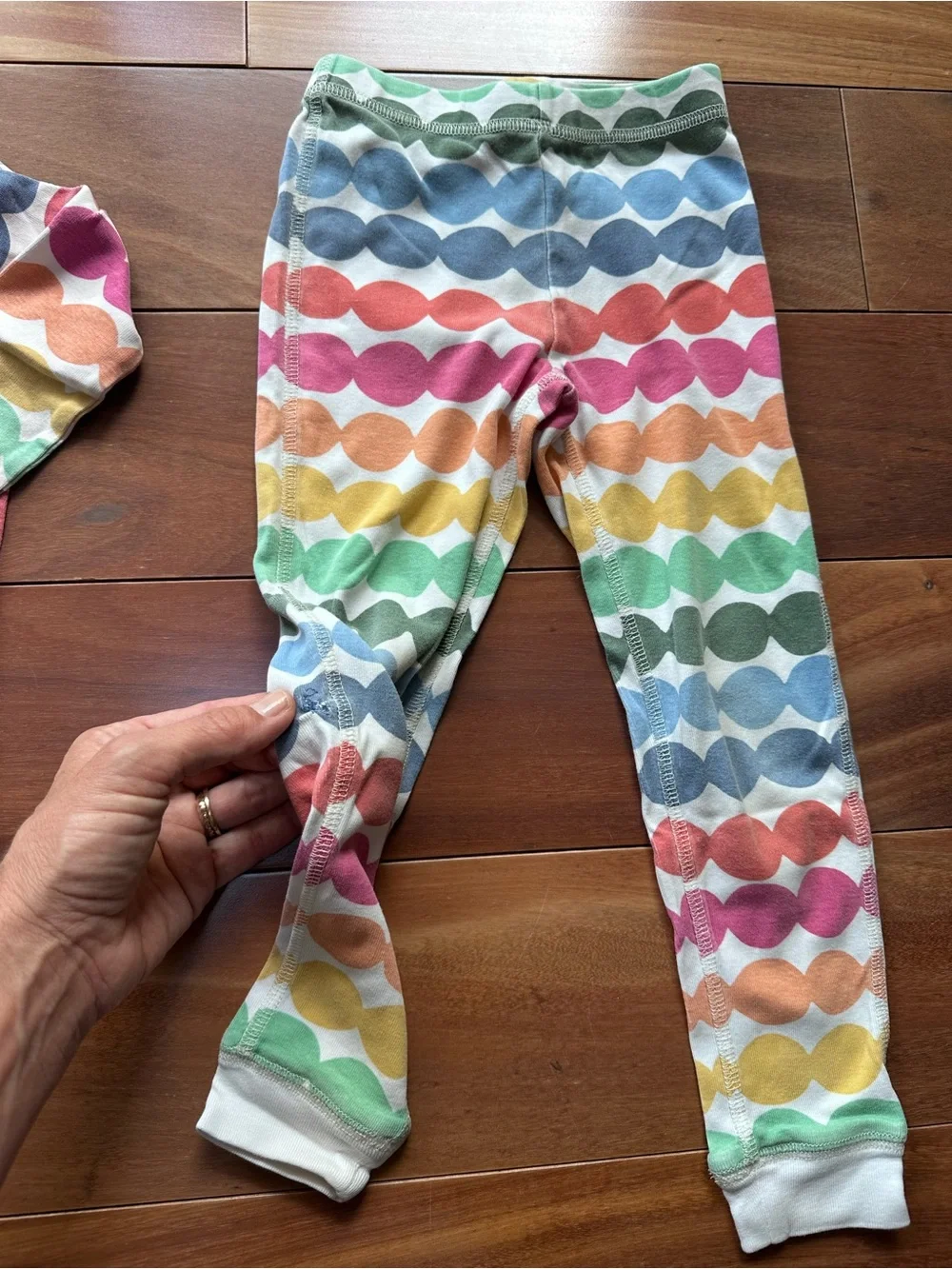 Primary Rainbow Pajama Set 4T Long Sleeves